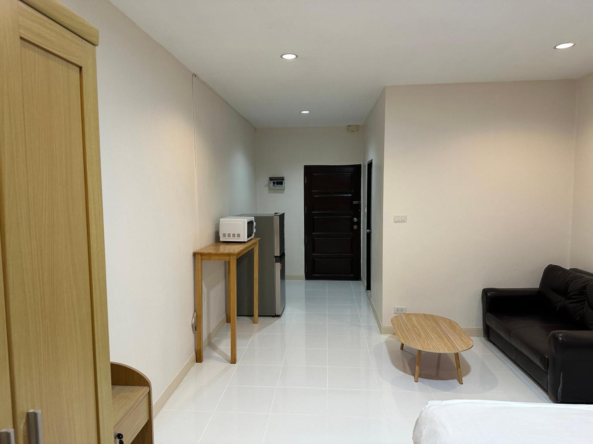 Country Complex Bangna Aparthotel Bangkok Exterior foto